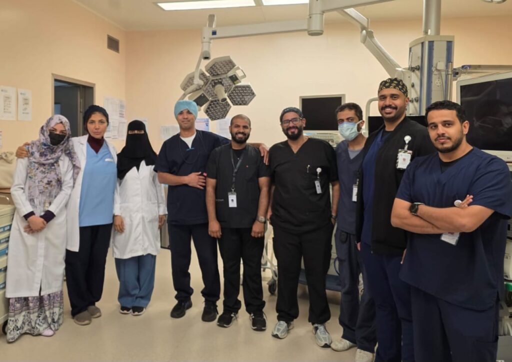 إنقاذ خمسيني من “ورم المعدة” بتقنيات جراحية في طبي الملك عبدالله بجدة